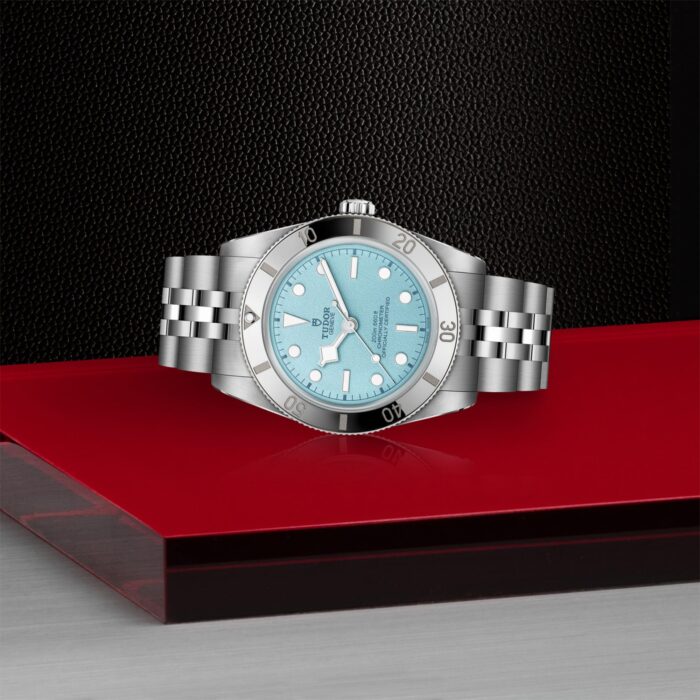 M79000-0001 bei Juwelier Jasper in Lippstadt