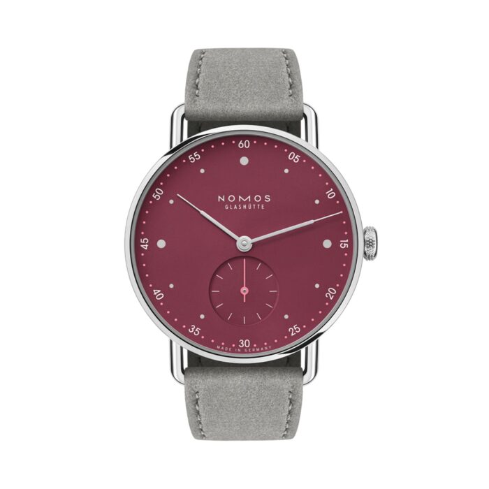 Metro 33 muted red von NOMOS Glashütte bei Juwelier Jasper in Lippstadt