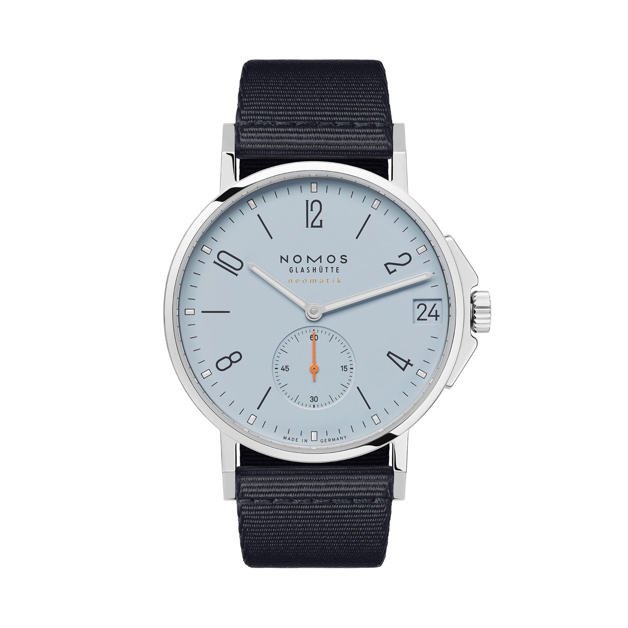 Ahoi neomatik 38 Datum sky von NOMOS Glashütte bei Juwelier Jasper in Lippstadt
