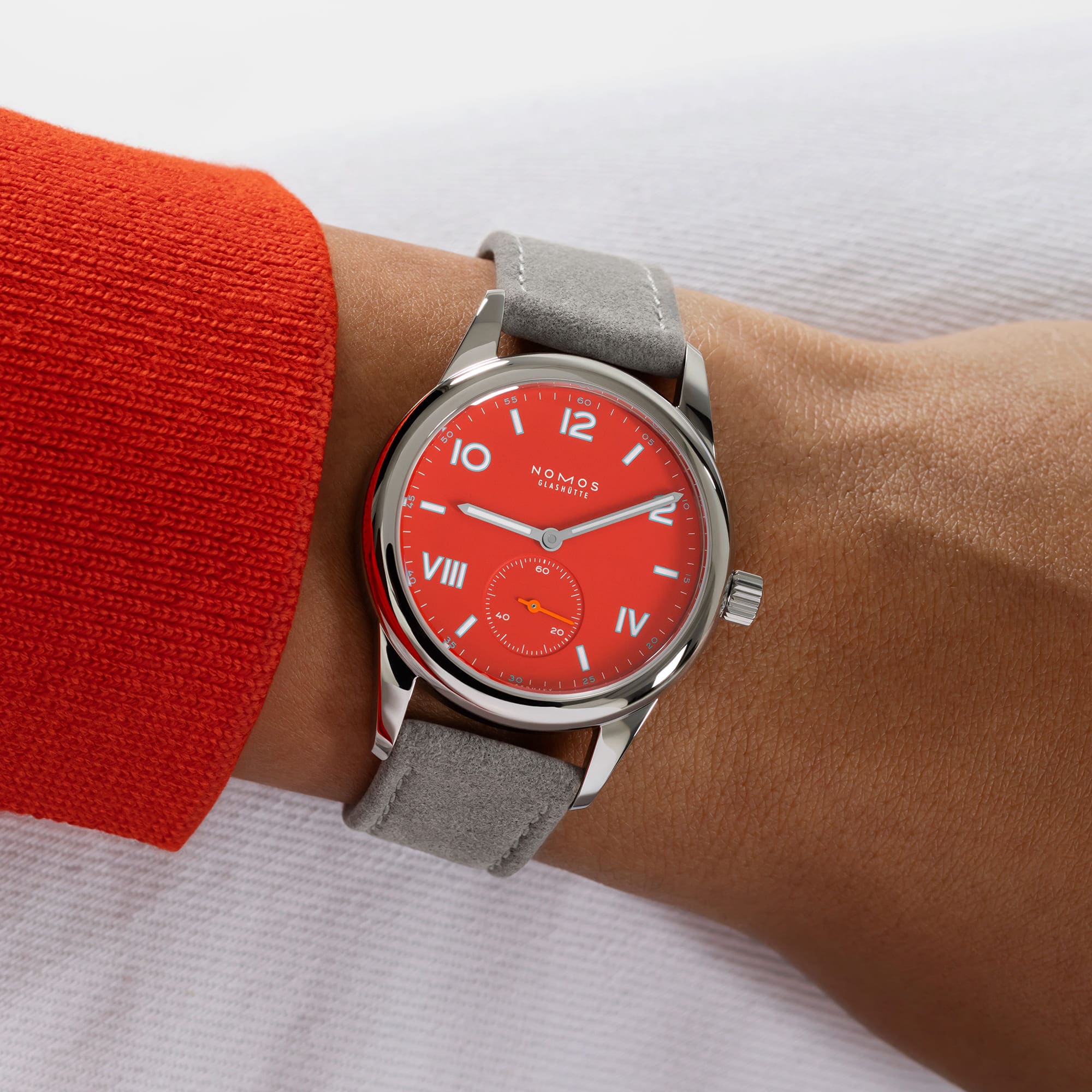 NOMOS Glashütte Club Campus nonstop red bei Juwelier Jasper in Lippstadt