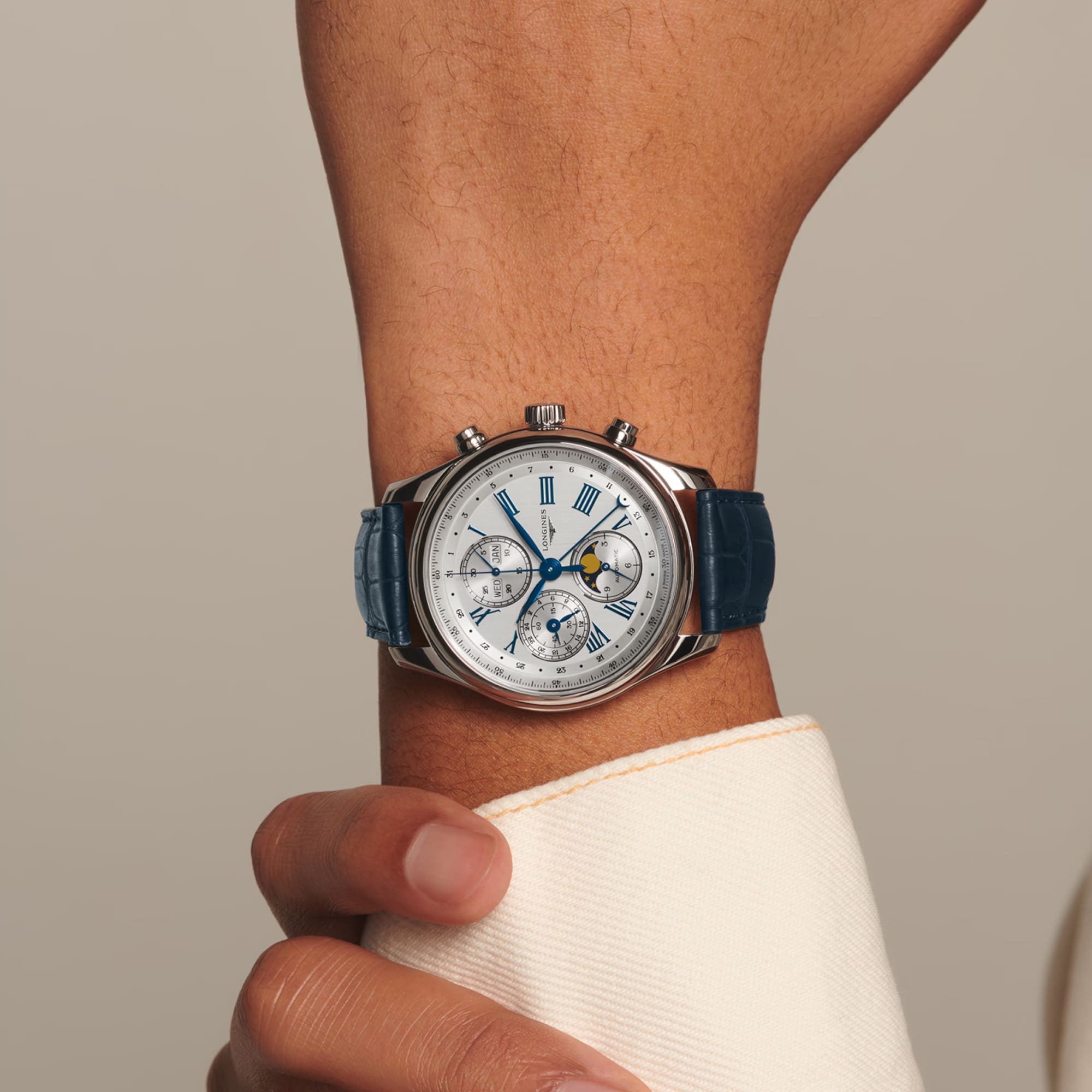 Longines Longines Master Collection Chrono Moonphase - 42 mm bei Juwelier Jasper in Lippstadt