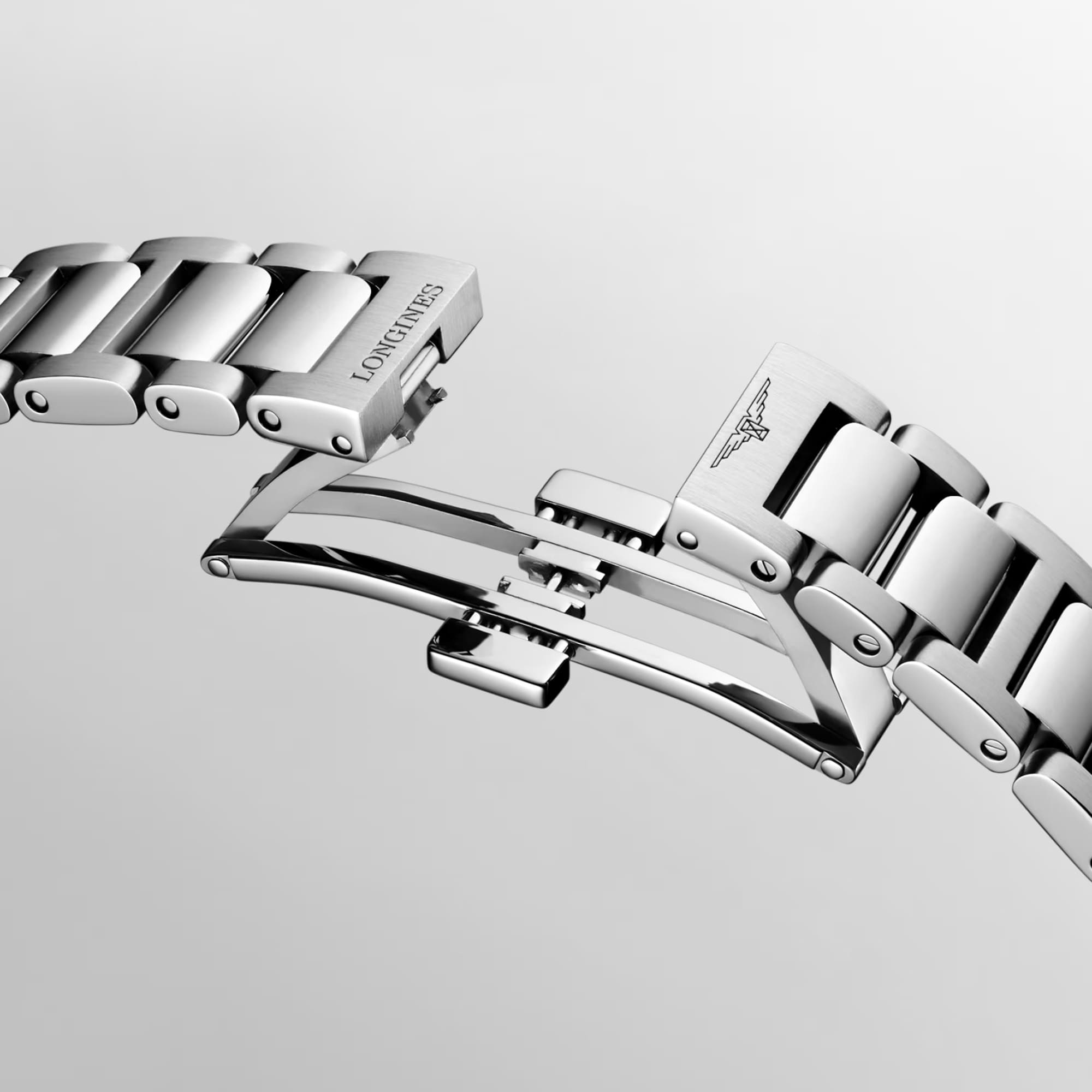 Conquest von Longines bei Juwelier Jasper in Lippstadt